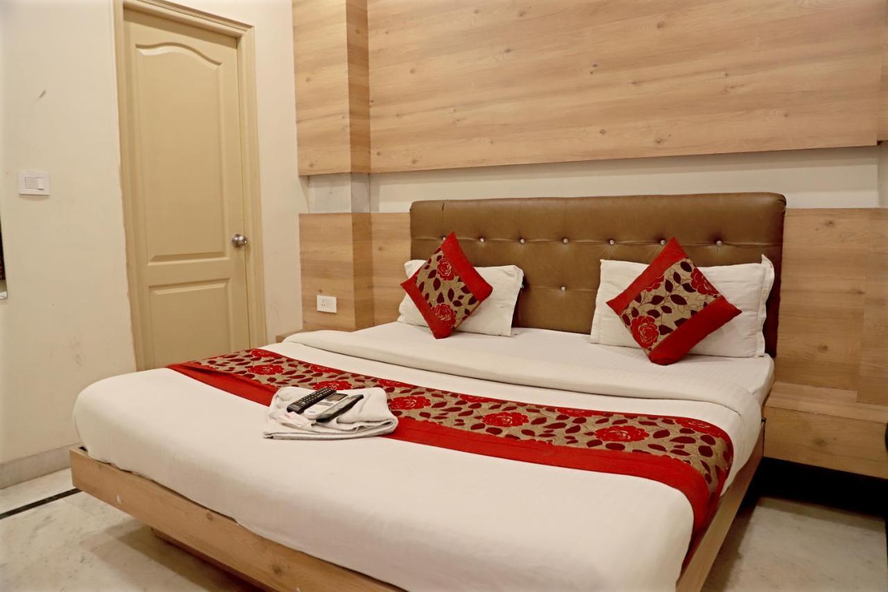 Hotel Klick International At "5 Min Walking " From New Delhi Railway Station Dış mekan fotoğraf