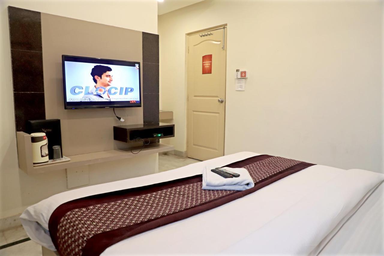 Hotel Klick International At "5 Min Walking " From New Delhi Railway Station Dış mekan fotoğraf