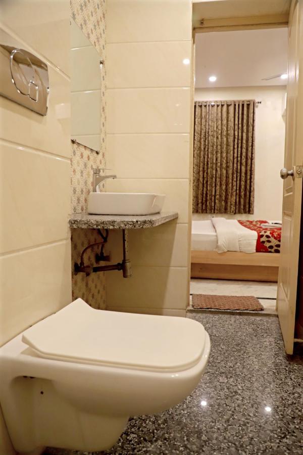 Hotel Klick International At "5 Min Walking " From New Delhi Railway Station Dış mekan fotoğraf