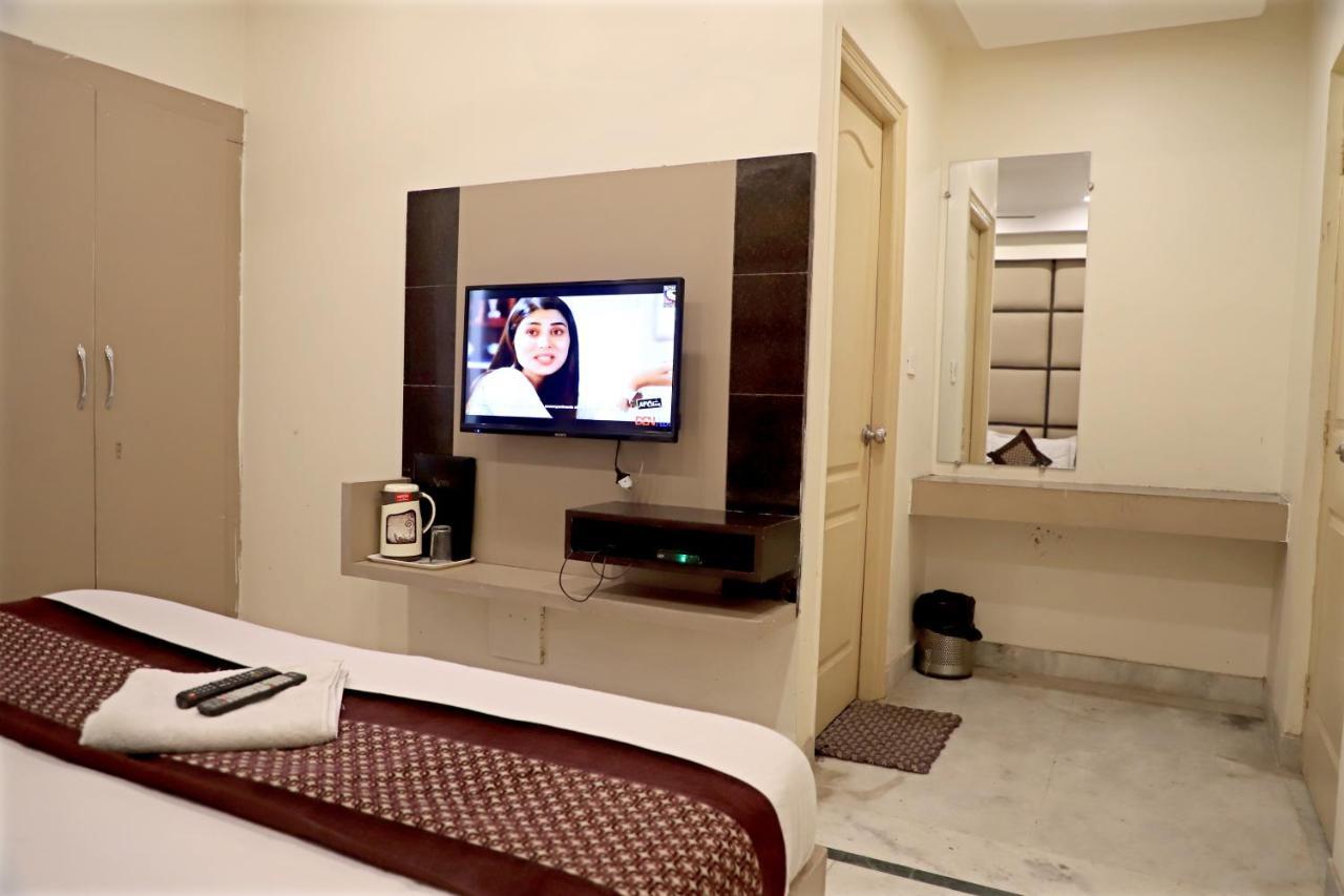 Hotel Klick International At "5 Min Walking " From New Delhi Railway Station Dış mekan fotoğraf