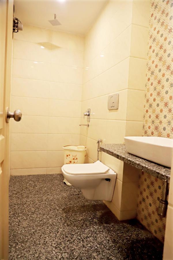 Hotel Klick International At "5 Min Walking " From New Delhi Railway Station Dış mekan fotoğraf
