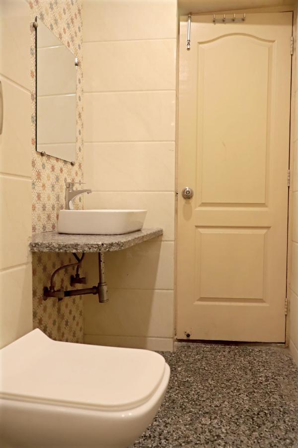 Hotel Klick International At "5 Min Walking " From New Delhi Railway Station Dış mekan fotoğraf