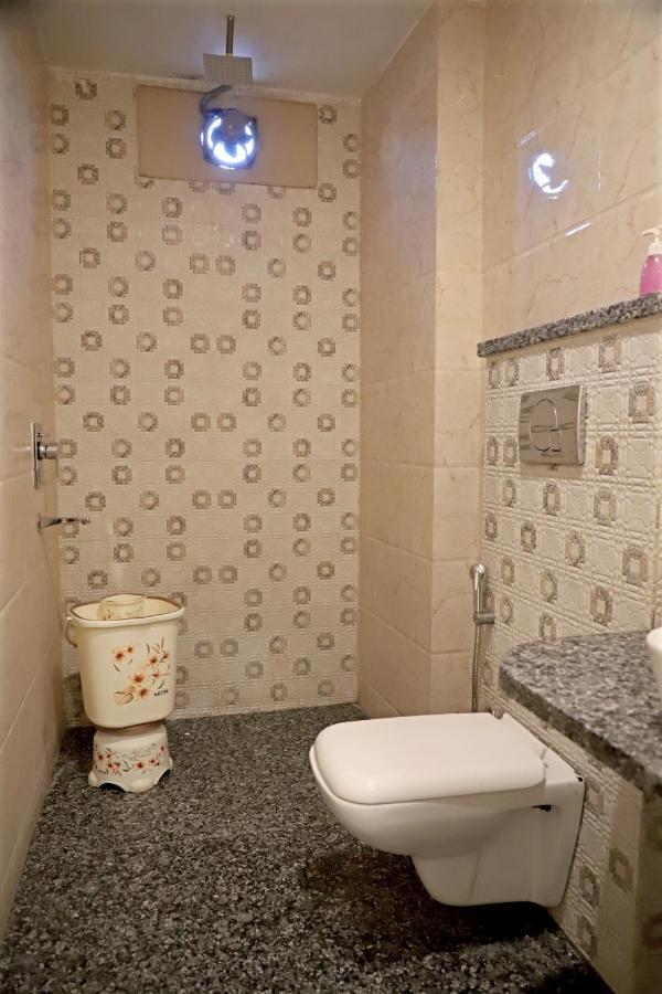 Hotel Klick International At "5 Min Walking " From New Delhi Railway Station Dış mekan fotoğraf